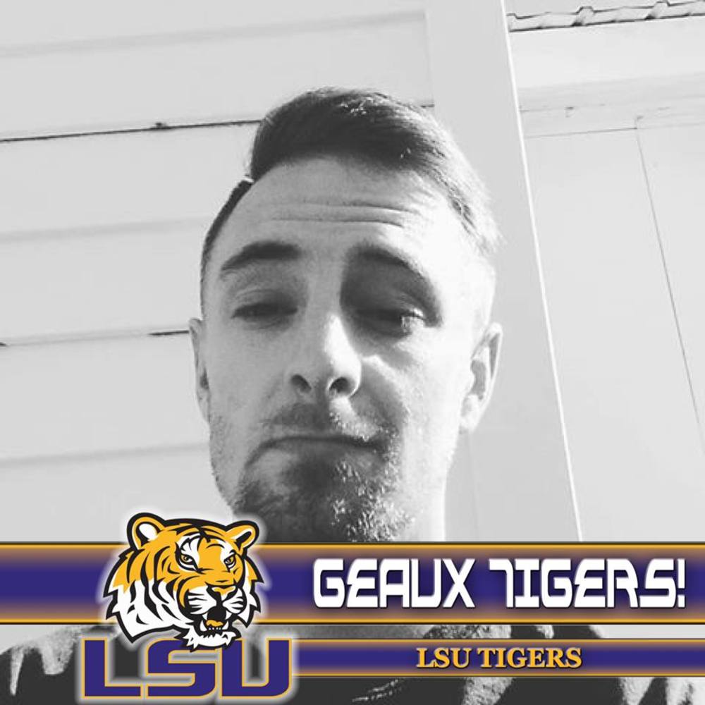 Meet your Posher, Zachary